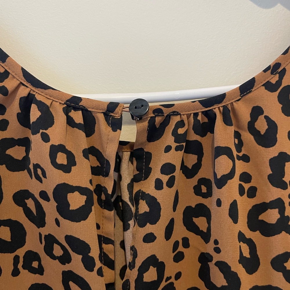 Ava & Viv Brown and Black Leopard Print Blouse - Picture 5 of 5